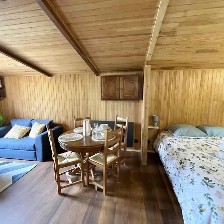 木屋 Au Petit Bonheur *